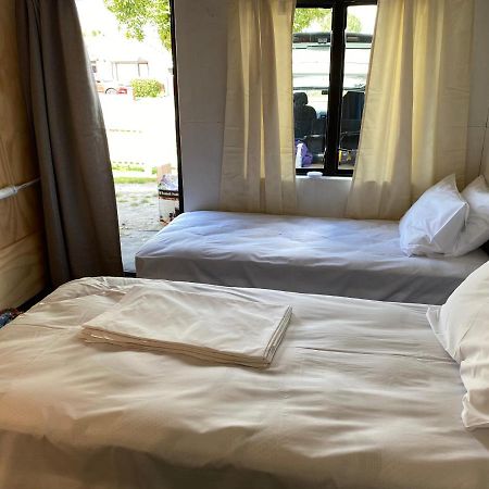 Young Hostel Роторуа Екстер'єр фото